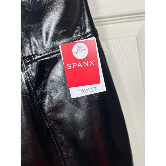 New Spanx Petite Small Faux Patent Vegan Leather Legging Black High Rise - Picture 7 of 12